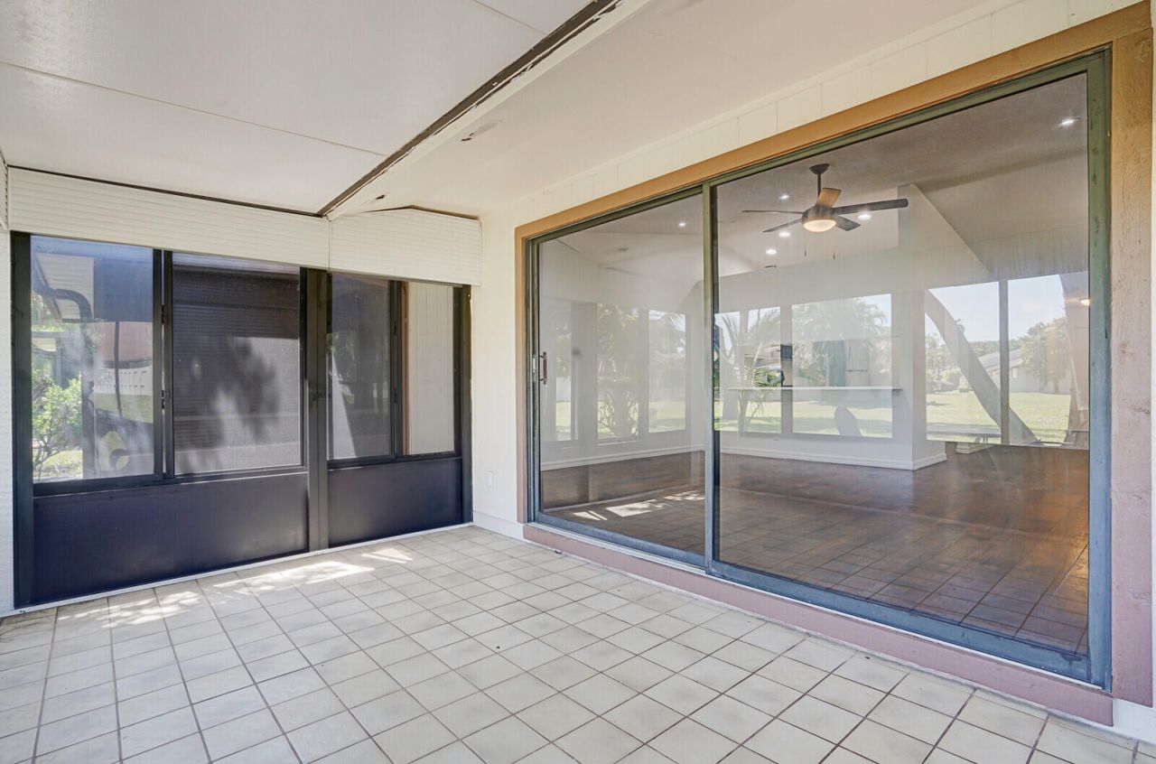 30 Kensington Lane, Boynton Beach, FL 33426 Photo