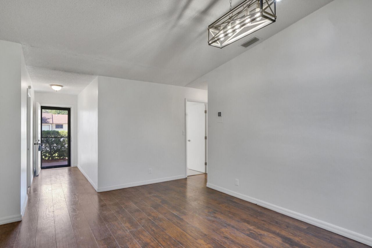 30 Kensington Lane, Boynton Beach, FL 33426 Photo