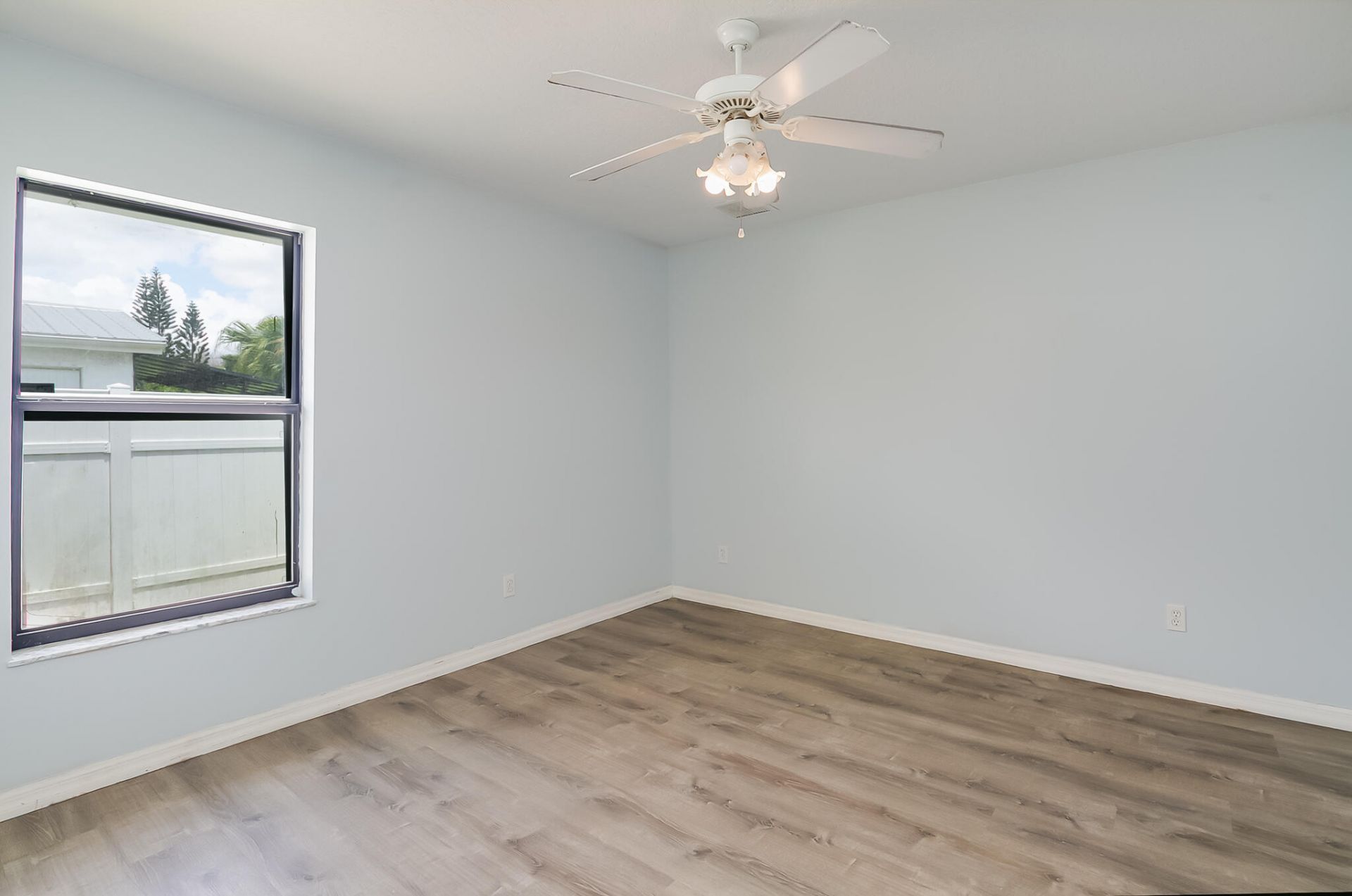 591 SE Chapman Avenue, Port Saint Lucie, FL 34984 Photo