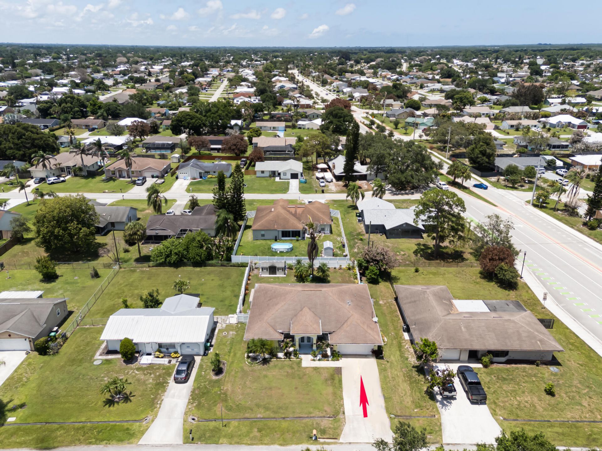 591 SE Chapman Avenue, Port Saint Lucie, FL 34984 Photo
