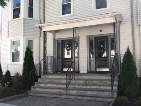51 College Ave., Unit 3, Somerville, MA 02144