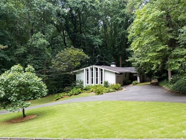 3700 Cloudland Drive NW, Atlanta, GA 30327