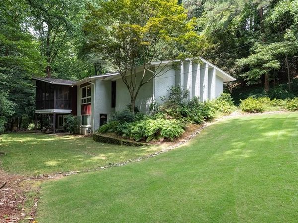 3700 Cloudland Drive NW, Atlanta, GA 30327
