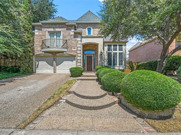 40 Clear Pond Drive, Frisco, TX 75034