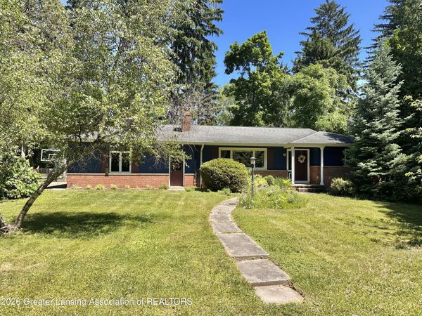 924 Woodingham Drive, East Lansing, MI 48823