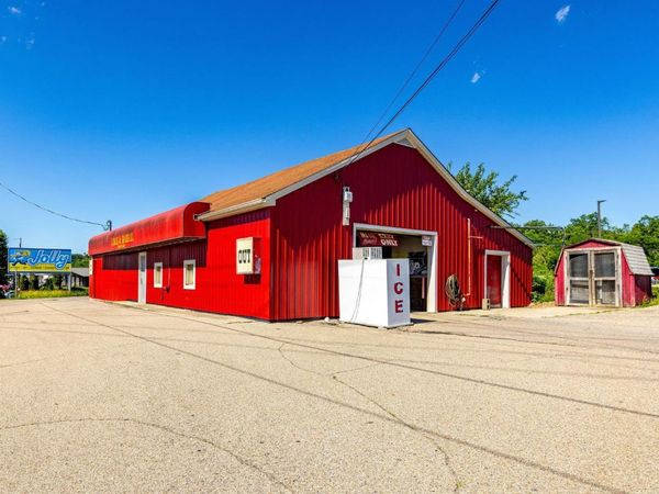 7950 Cincinnati Dayton Road, West Chester, OH 45069