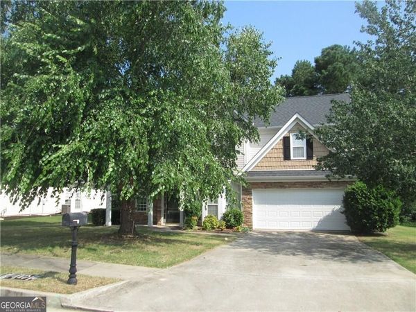 805 Chelsea Wood Court, Stockbridge, GA 30281