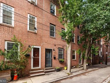 833 KATER STREET , PHILADELPHIA, PA 19147