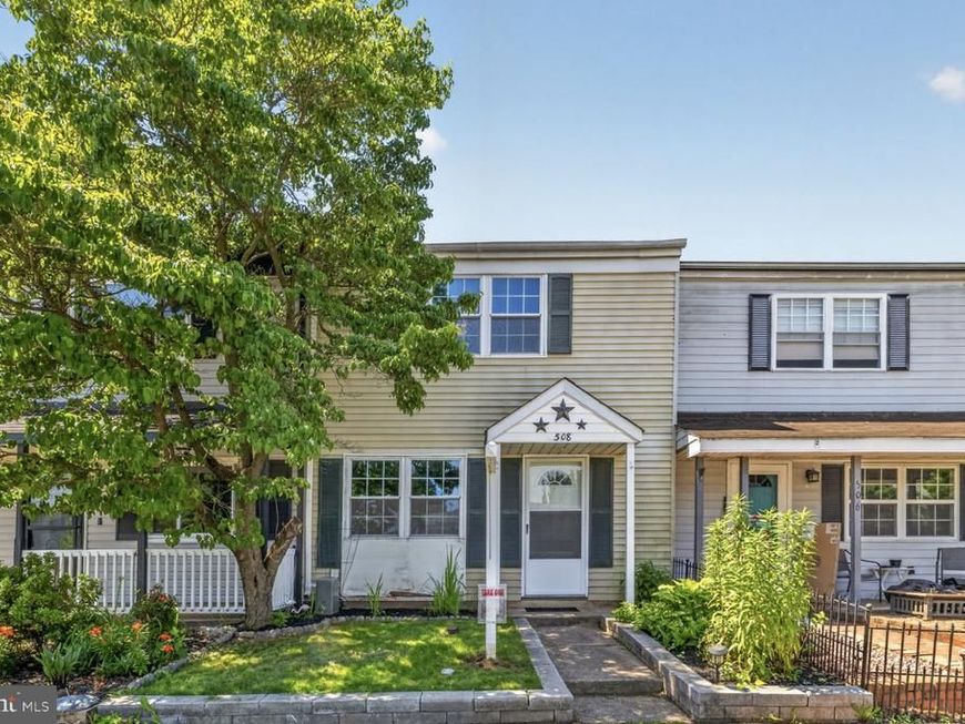 508 Daisy Drive, Taneytown, MD 21787 Main Photo