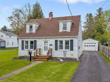 226 Richfield Boulevard, Syracuse, NY 13211