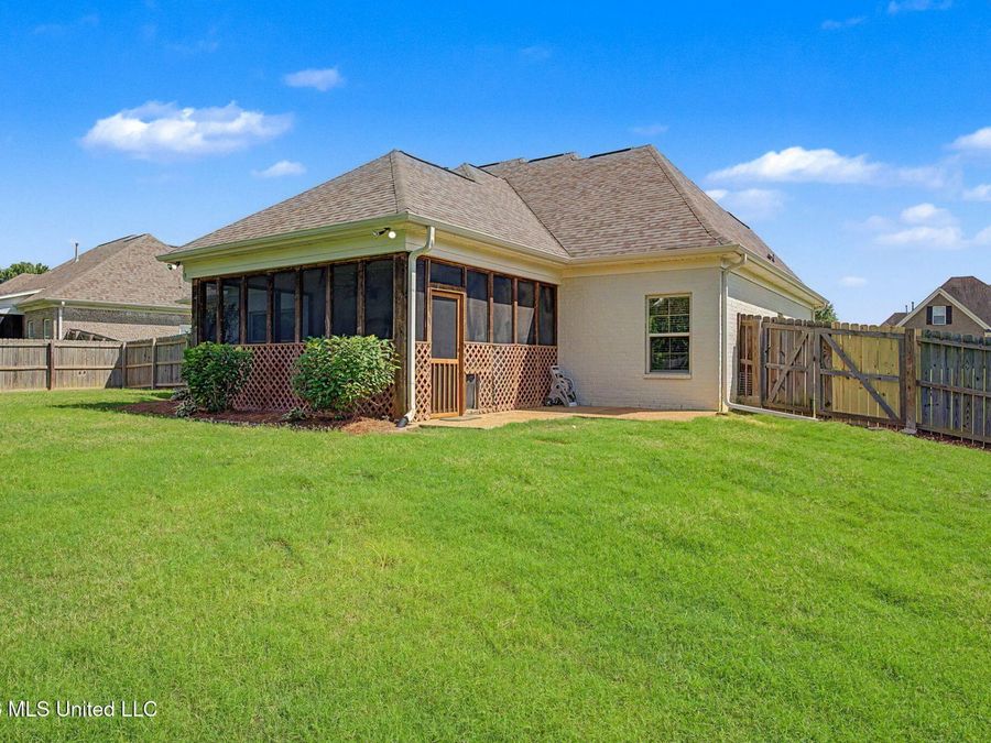 Property Image 38