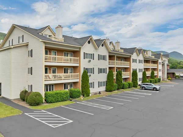 227 Main Street, Unit 328, Lincoln, NH 03251