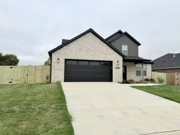 4750 Cowboy Street, Springdale, AR 72762