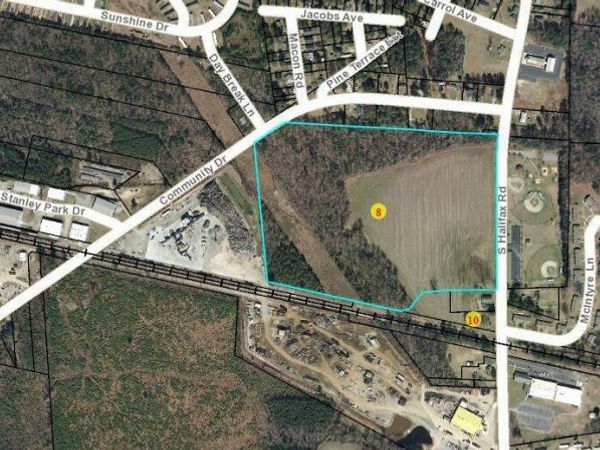 000 S Halifax Road , Rocky Mount, NC 27803