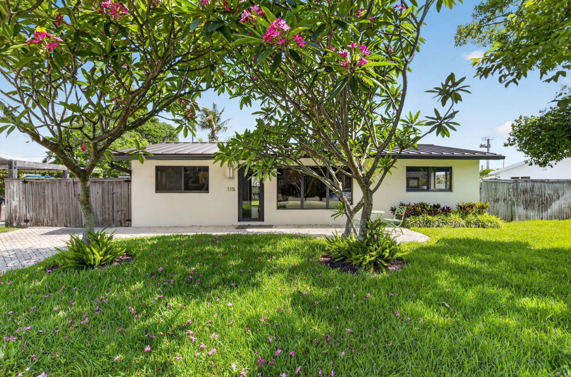 115 NW 7th Street, Boca Raton, FL 33432 Photo
