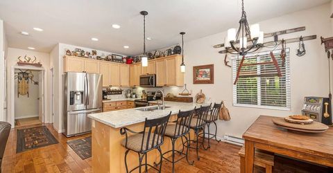 20760 Us Highway 50, South Lake Tahoe, CA 96150 Photo