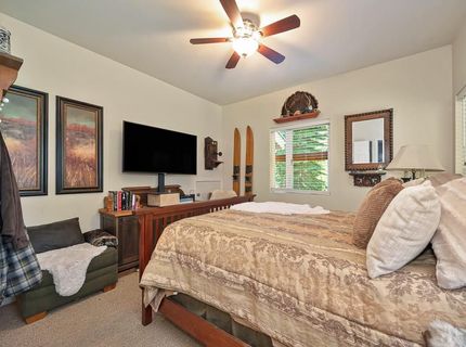20760 Us Highway 50, South Lake Tahoe, CA 96150 Photo