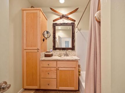 20760 Us Highway 50, South Lake Tahoe, CA 96150 Photo