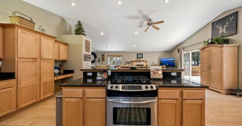 764 Modesto Avenue, South Lake Tahoe, CA 96150 Photo