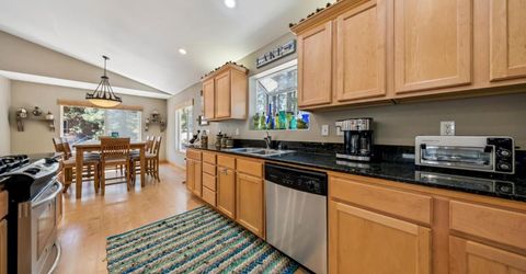 764 Modesto Avenue, South Lake Tahoe, CA 96150 Photo
