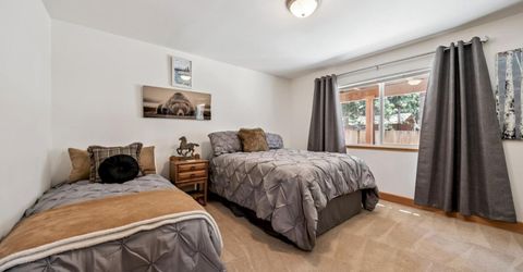 764 Modesto Avenue, South Lake Tahoe, CA 96150 Photo
