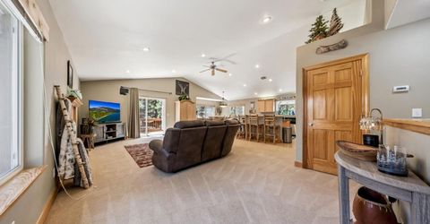 764 Modesto Avenue, South Lake Tahoe, CA 96150 Photo