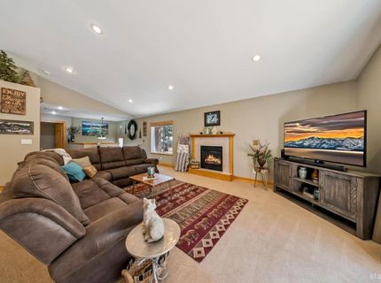 764 Modesto Avenue, South Lake Tahoe, CA 96150 Photo