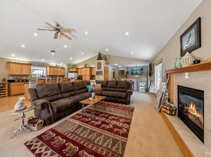 764 Modesto Avenue, South Lake Tahoe, CA 96150 Photo