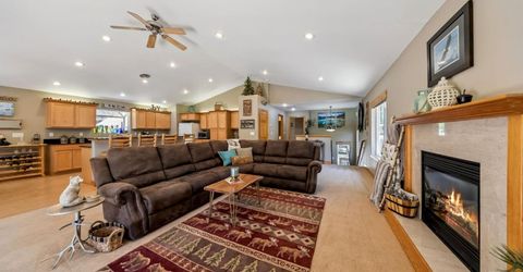 764 Modesto Avenue, South Lake Tahoe, CA 96150 Photo