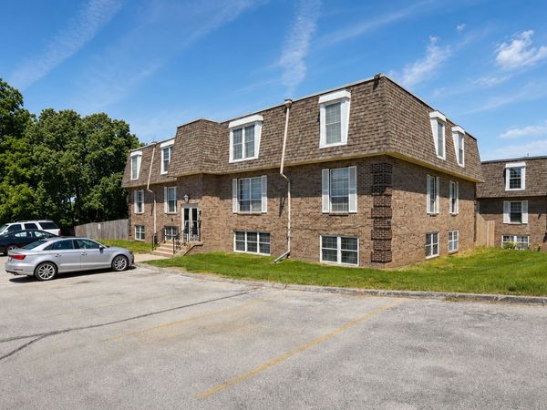 1100 E 6th Street, Unit 2, Des Moines, IA 50316