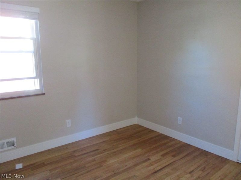 3017 Snow Road, Parma, OH 44134 Photo 13