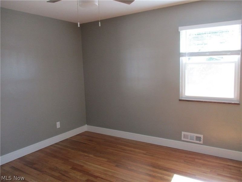 3017 Snow Road, Parma, OH 44134 Photo 14