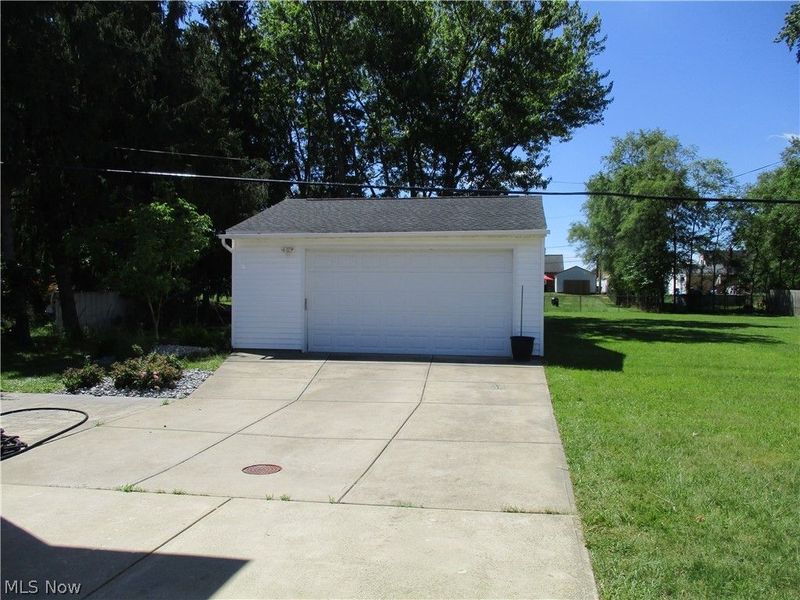 3017 Snow Road, Parma, OH 44134 Photo 5