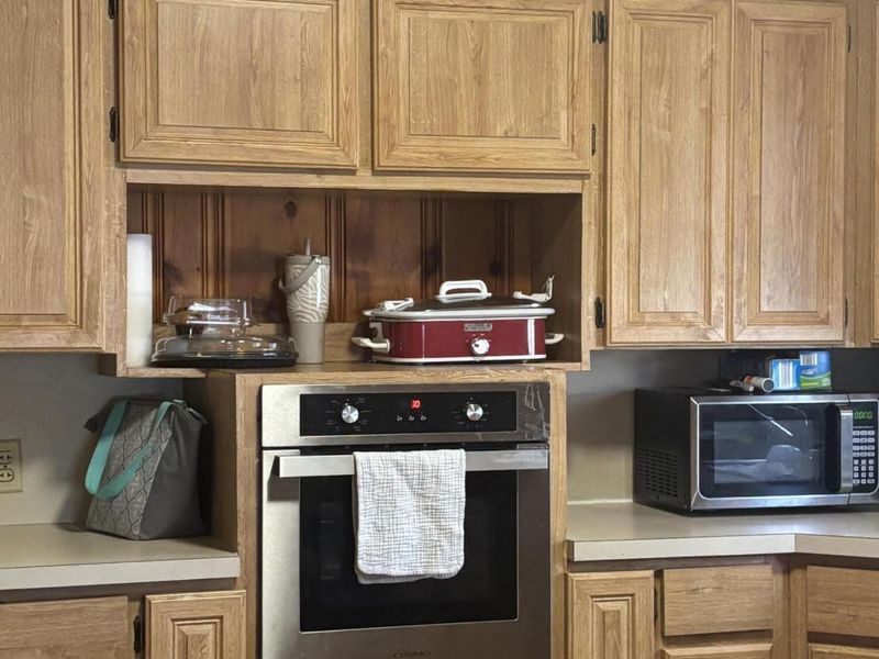 710 S Wayne Street, Saint Marys, OH 45885 Photo 3