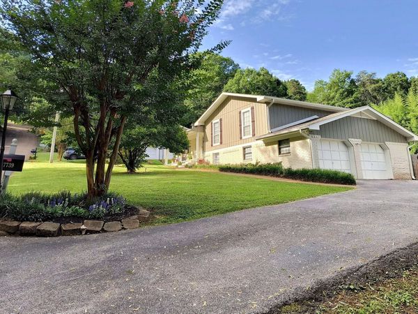 7739 Ridge Bay Drive, Hixson, TN 37343