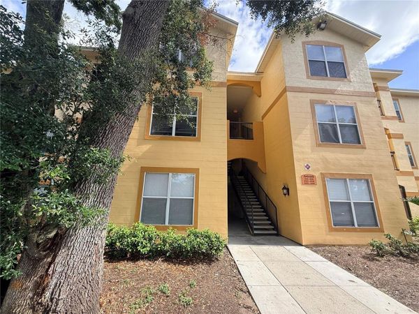 5618 PINNACLE HEIGHTS CIRCLE , Unit 305, TAMPA, FL 33624