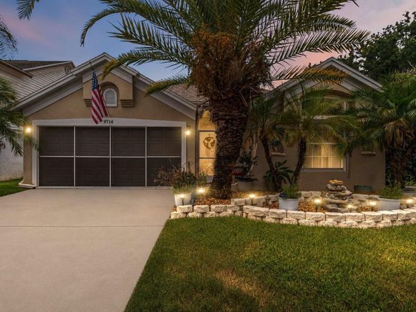 9714 STONE MOUNTAIN PLACE , TAMPA, FL 33634