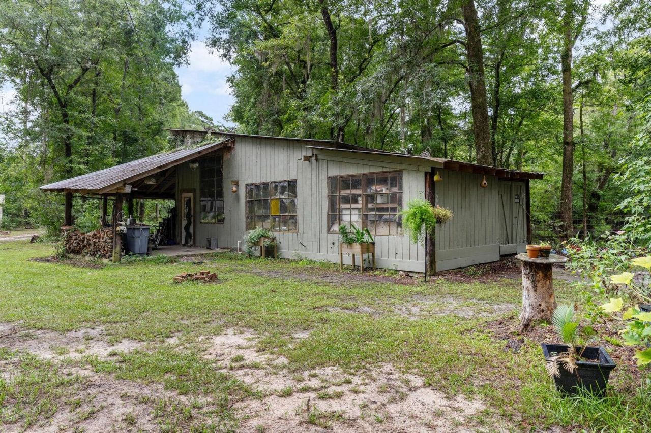 1373 Bridge Street Photo 38