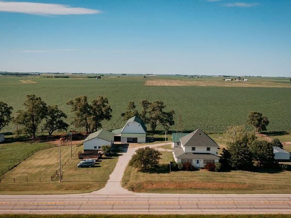 12397 240th Street, Linden, IA 50146