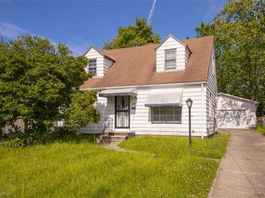 5219 Henry Street , Maple Heights, OH 44137