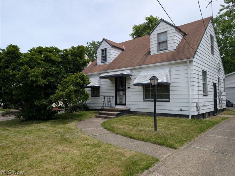 5219 Henry Street , Maple Heights, OH 44137 Photo 2