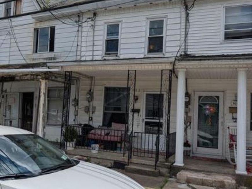 812 W 5th Street, Mount Carmel, PA 17851 Main Photo