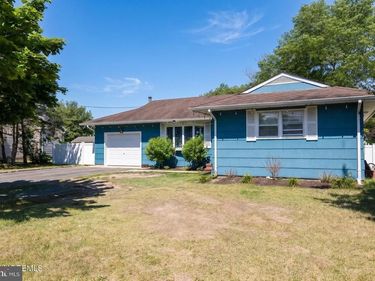 116 NAUTILUS DRIVE , MANAHAWKIN, NJ 08050