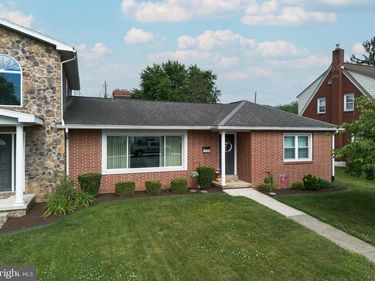 111 N RACE STREET , MIDDLETOWN, PA 17057