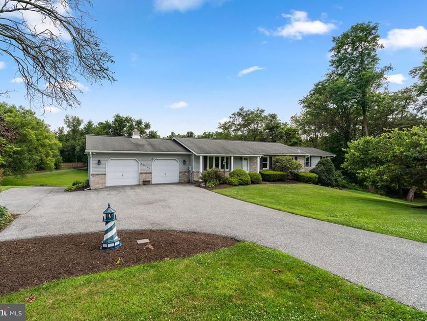 13751 Barberry Way, Sykesville, MD 21784 Main Photo