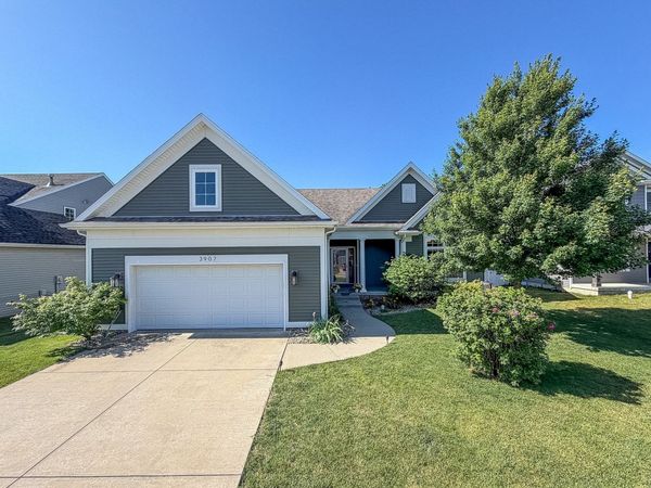 3907 Boulder Ridge Drive, Champaign, IL 61822