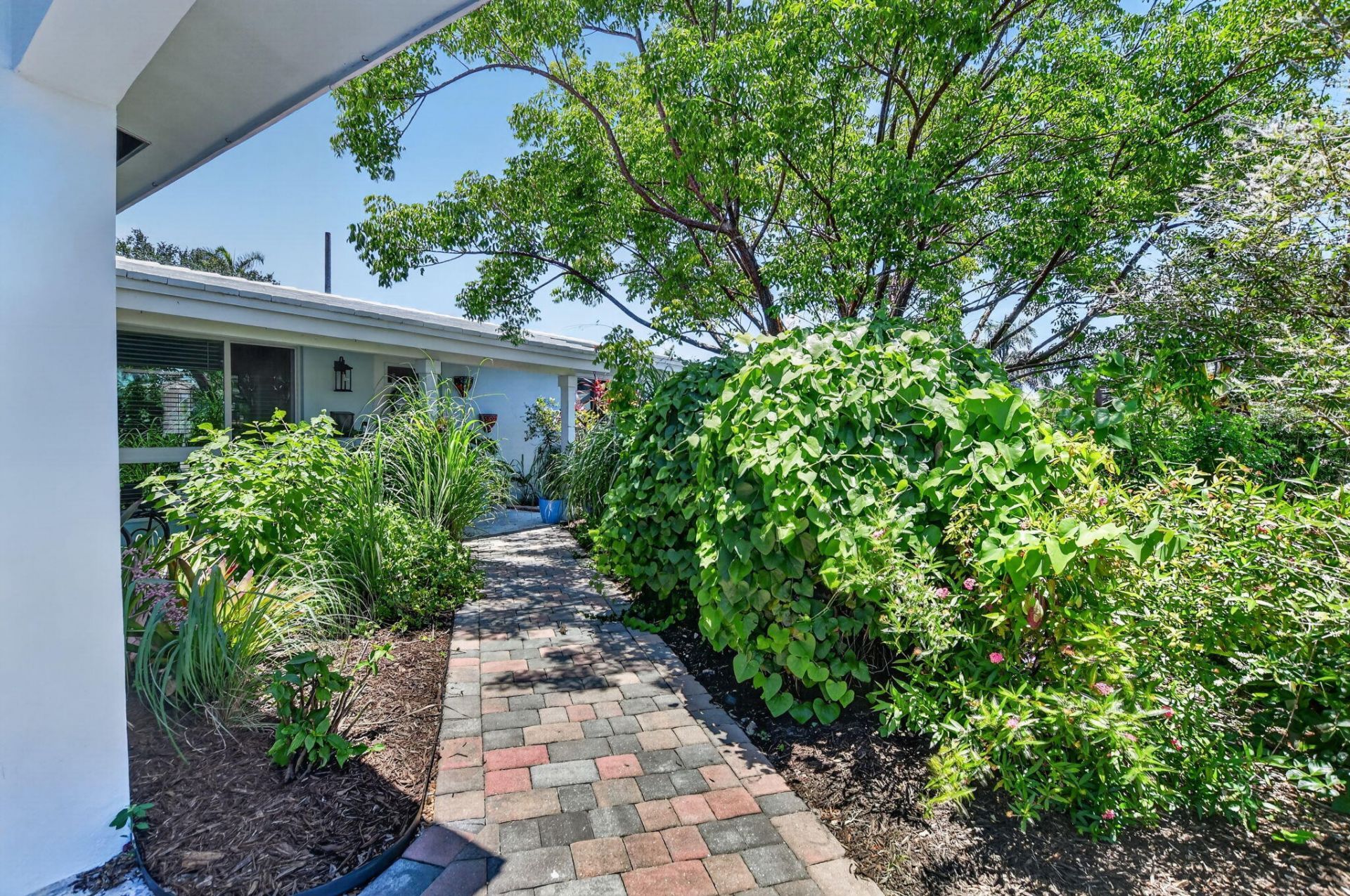 807 SW 3rd Street, Boca Raton, FL 33486 Photo