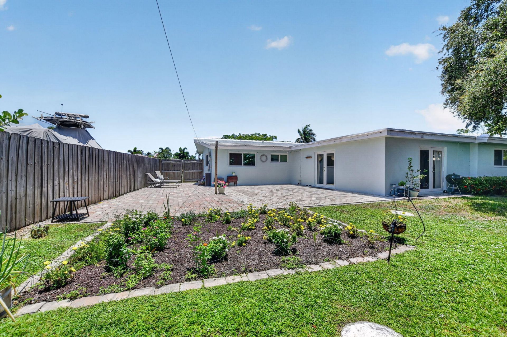 807 SW 3rd Street, Boca Raton, FL 33486 Photo