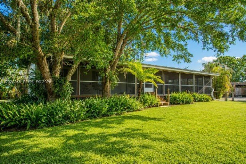 3880 Packinghouse Rd , Alva, FL 33920 Photo