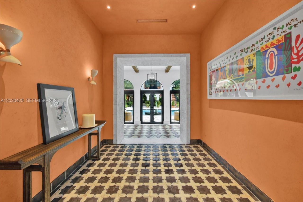 545 San Antonio Ave, Coral Gables, FL 33146 Photo